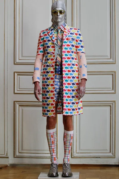 Look 2